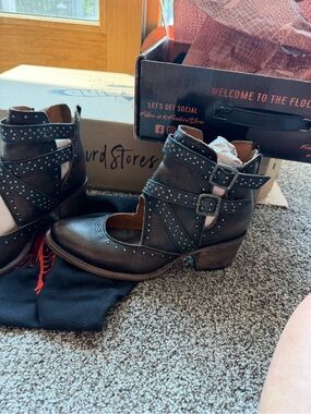 Freebird Saphire boots in black-Not crocodile
